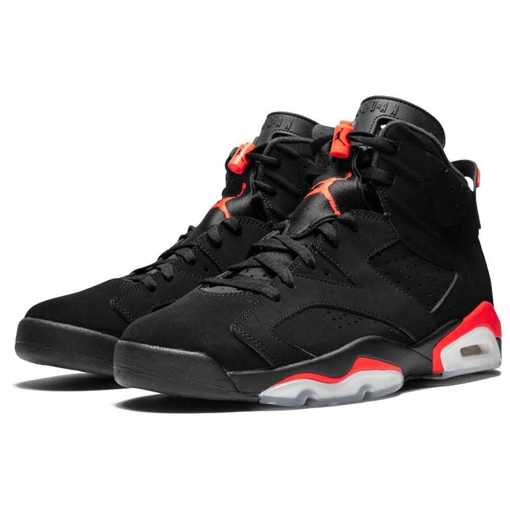 Air-Jordan-6-384664-060-Black_2_c8246e91-d137-44f6-ad22-88aeb129857a-1.jpg