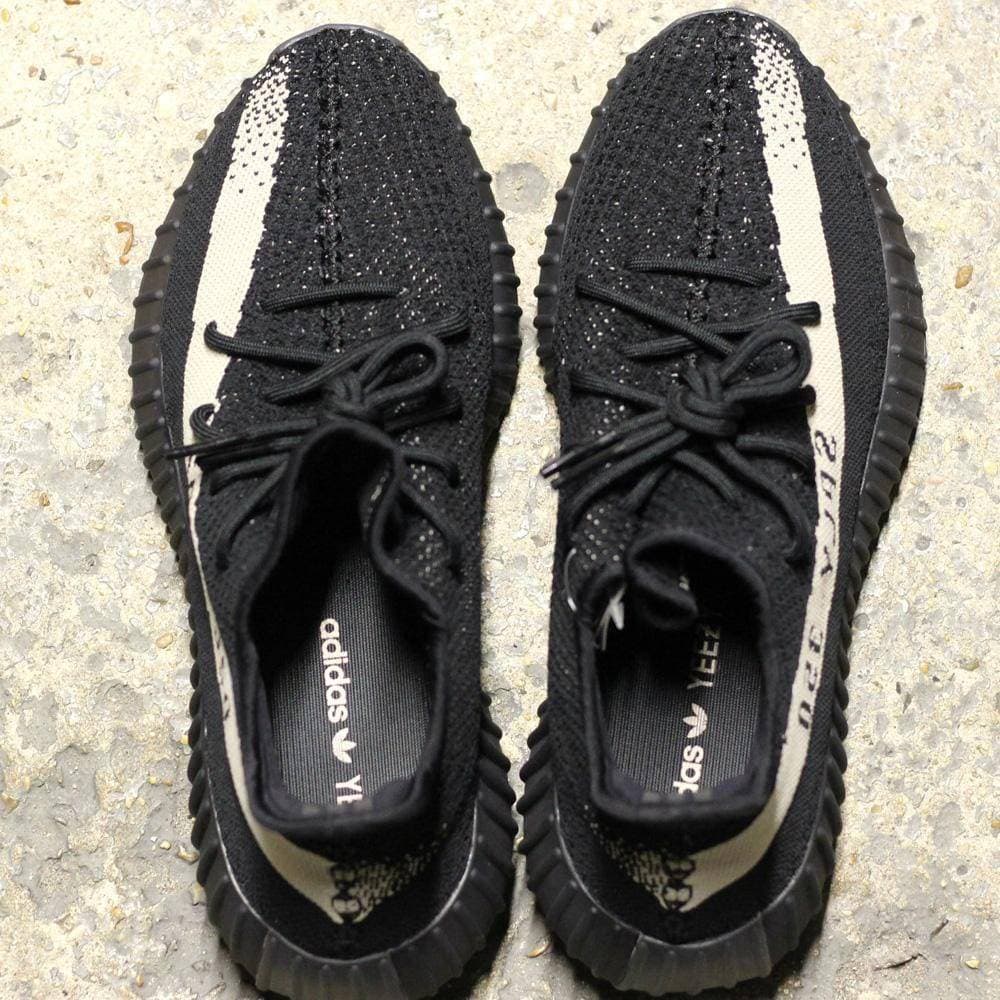 YEEZY Boost 350 V2 Black-White