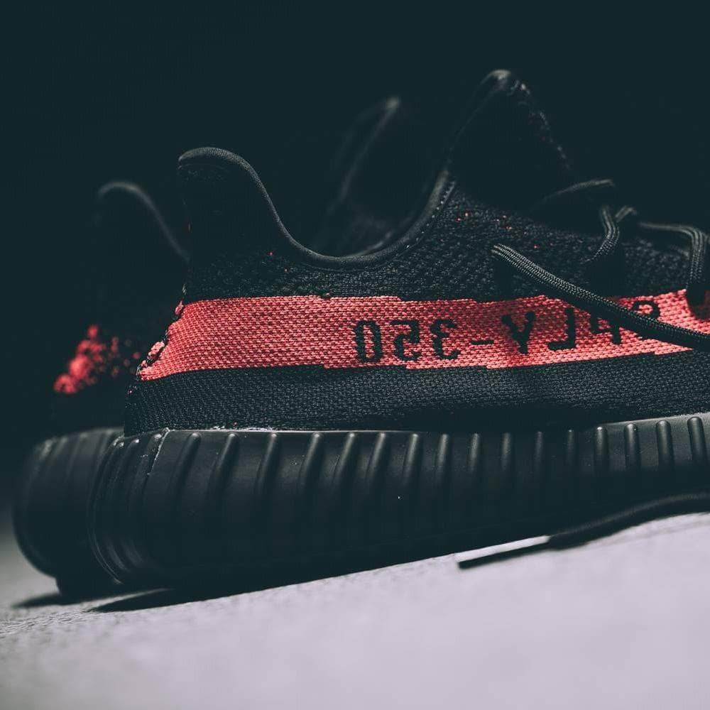 YEEZY Boost 350 V2 Core Black Red