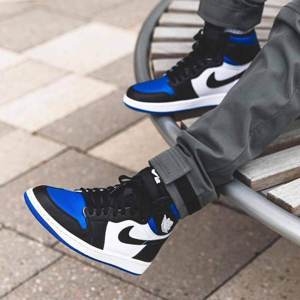 Air Jordan 1 Retro High OG 'Royal Toe'