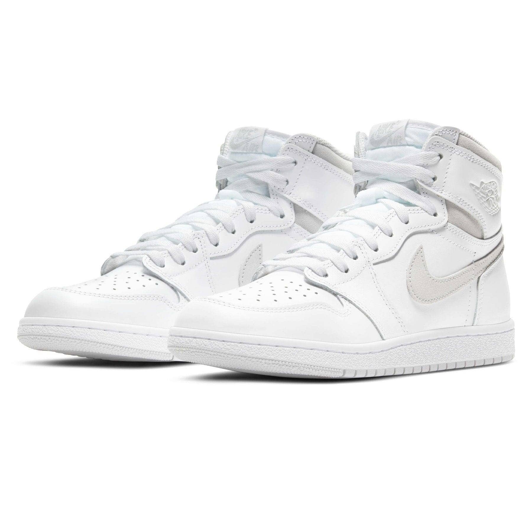 air-jordan-1-retro-high-85-neutral-grey-bq4422-100_2-1.jpg