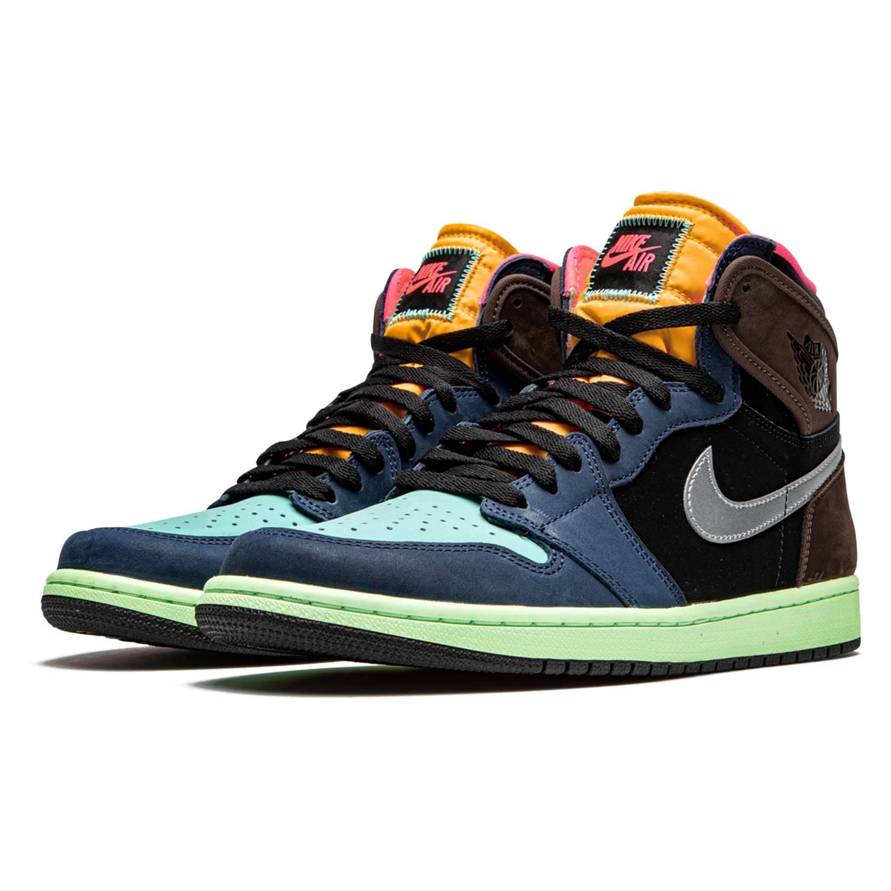 air-jordan-1-retro-high-og-bio-hack-555088-201_2_rkmyqb-1.jpg