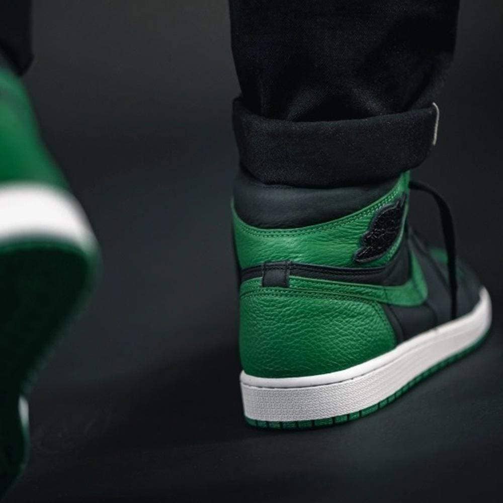 Jordan 1 Retro High OG 'Pine Green 2.0'