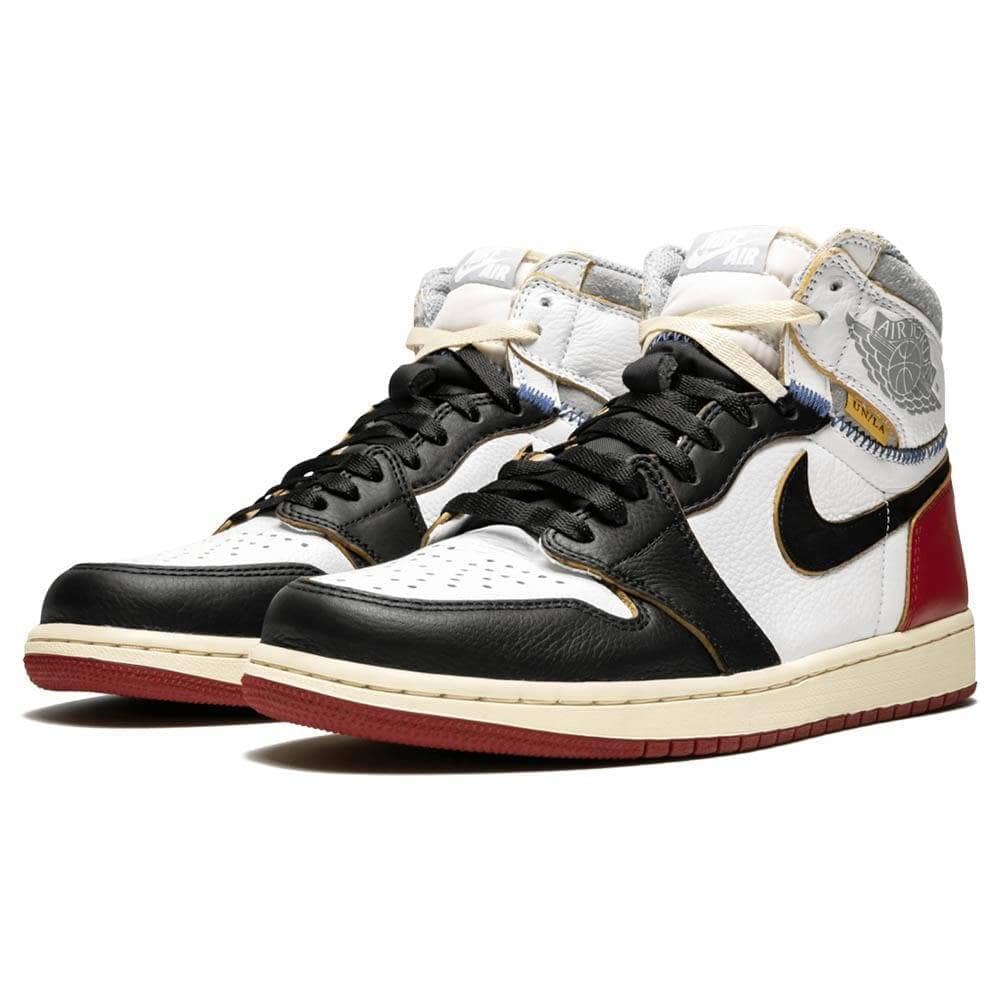 air-jordan-1-retro-high-union-black-toe-bv1300-106_2-1.jpg