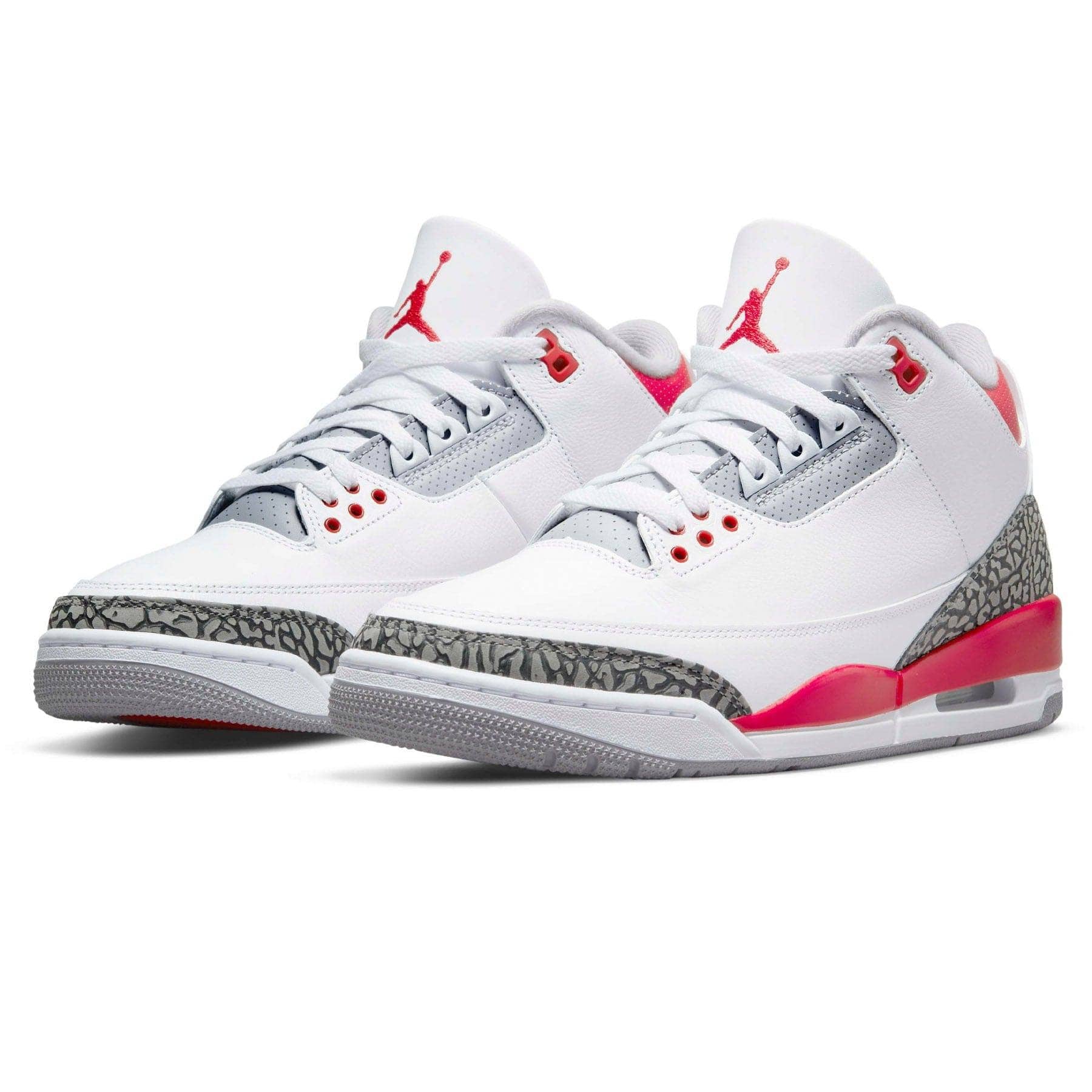 air-jordan-3-retro-fire-red-2022-DN3707-160_2-1.jpg