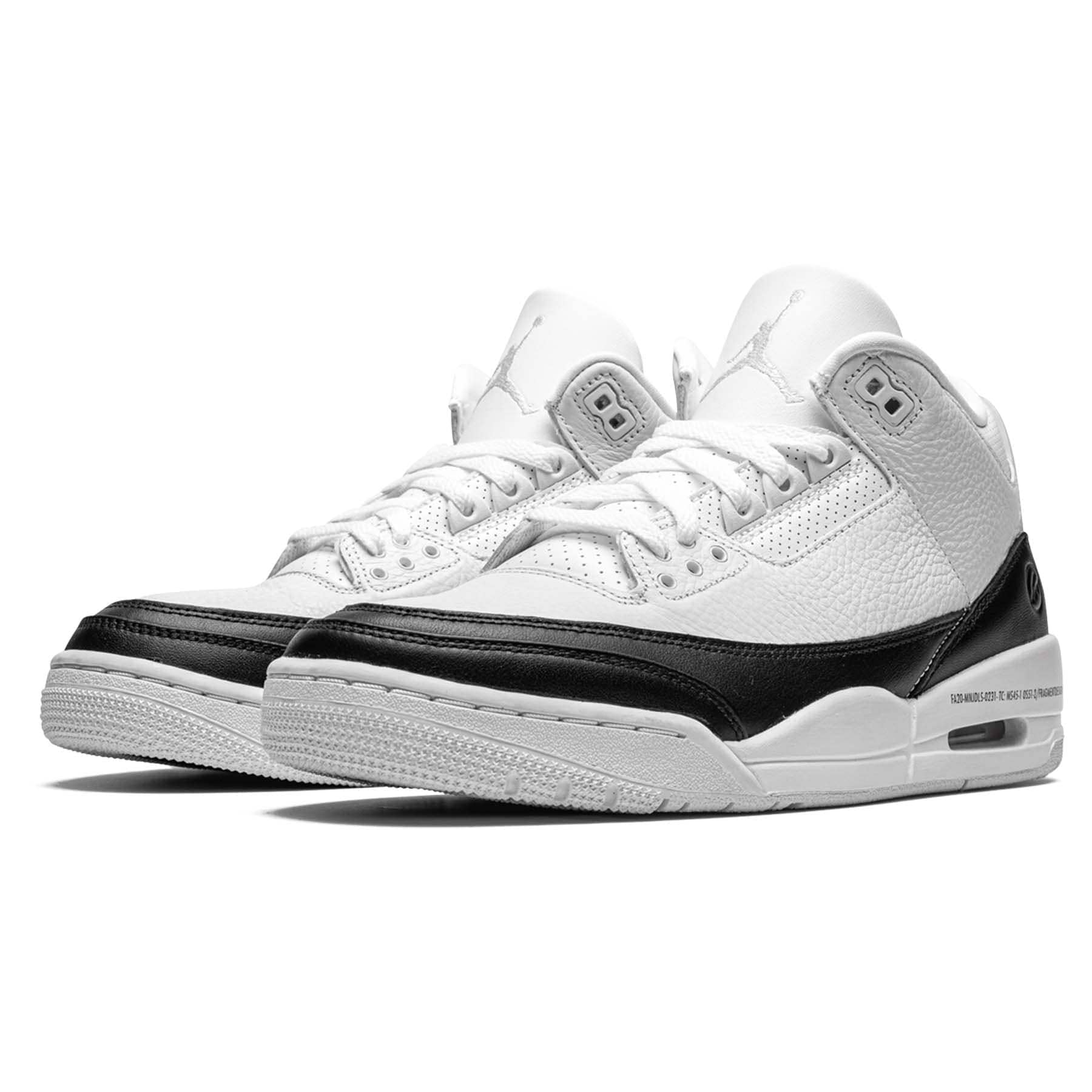 air-jordan-3-retro-sp-fragment-da3595-100_2_kxxhr0-1.jpg