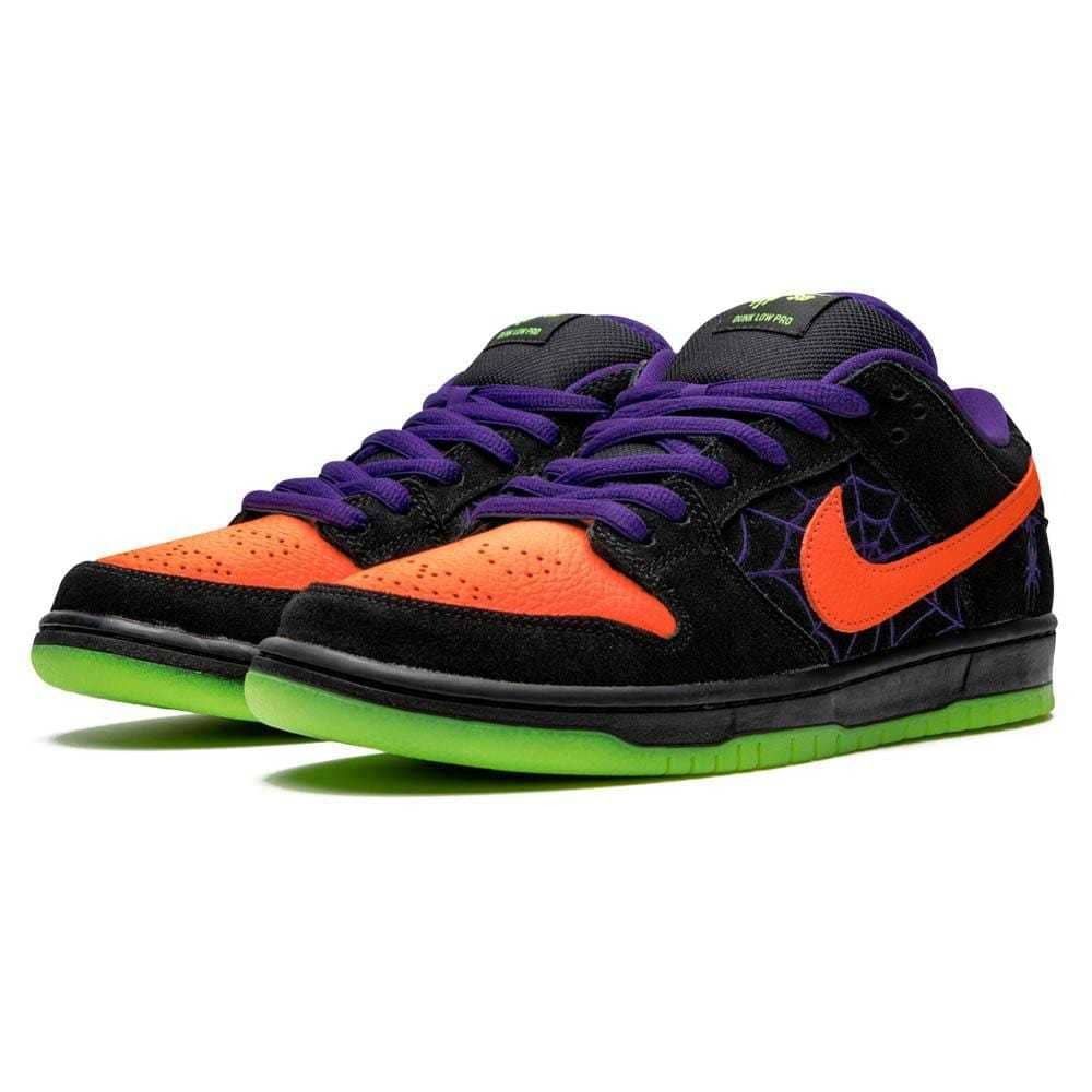 nike-sb-dunk-low-night-of-mischief-bq6817-006_2_co74x4-1.jpg