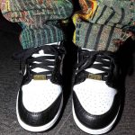 Supreme x Nike Dunk Low OG SB QS 'Black'